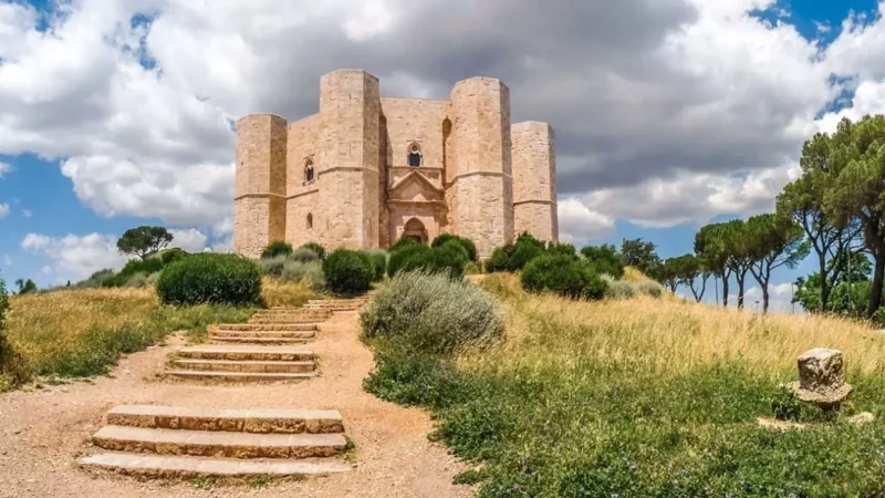 Must-Visit Destinations in Puglia: 10 Essential Places to Explore 4 Exploring Apulian History: From Ancient Ruins to Medieval Castles